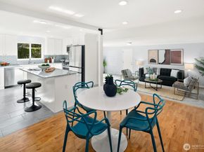 7037 NE 137th Street, Kirkland WA 98034