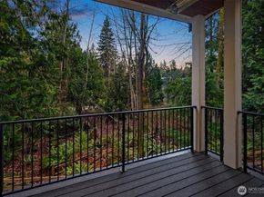 12105 NE 105th Street, Kirkland WA 98033