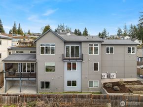 2144 NW 201st Street, Shoreline WA 98177