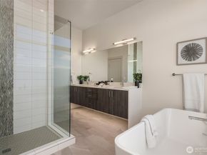 2144 NW 201st Street, Shoreline WA 98177