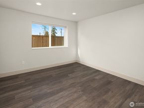2144 NW 201st Street, Shoreline WA 98177