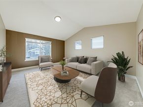 2712 153rd Street SW, Lynnwood WA 98087