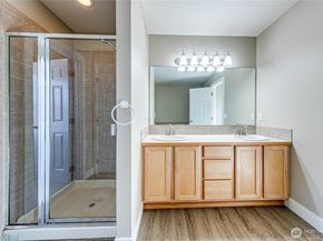 2712 153rd Street SW, Lynnwood WA 98087