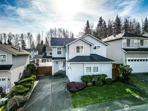 2712 153rd Street SW, Lynnwood WA 98087