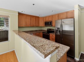15345 Sunwood Boulevard D104, Tukwila WA 98188