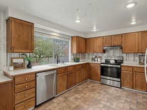 15016 SE 184th St, Renton WA 98058