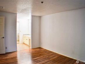 25120 98th Place S A105, Kent WA 98030