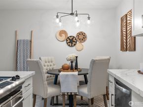 1111 Kirkland Avenue 3A, Kirkland WA 98033