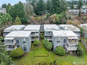 1111 Kirkland Avenue 3A, Kirkland WA 98033