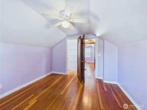 2103 E 21st Street, Bremerton WA 98310