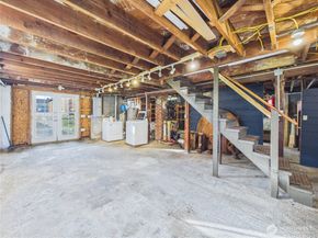 2103 E 21st Street, Bremerton WA 98310