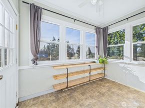 2103 E 21st Street, Bremerton WA 98310