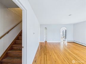 2103 E 21st Street, Bremerton WA 98310