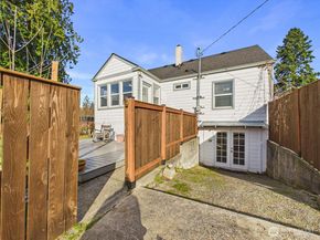 2103 E 21st Street, Bremerton WA 98310
