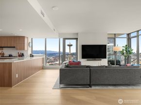 583 Battery Street 3802N, Seattle WA 98121