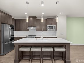 26637 NE Boyd Way 102, Duvall WA 98019