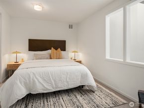 1406 Harvard Avenue 7, Seattle WA 98122