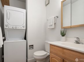 1406 Harvard Avenue 7, Seattle WA 98122