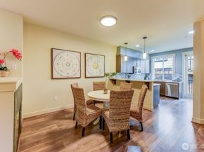 2115 201st Place SE F4, Bothell WA 98012