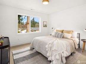 13779 NE 101st Street, Kirkland WA 98033