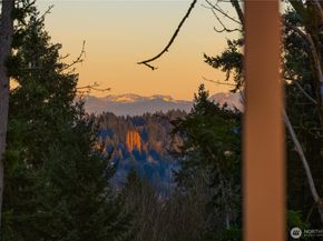 13779 NE 101st Street, Kirkland WA 98033