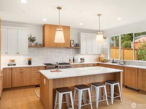 13779 NE 101st Street, Kirkland WA 98033