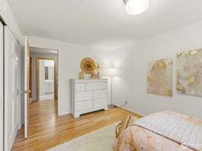 6177 92nd Avenue SE, Mercer Island WA 98040