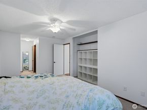 10457 DES MOINES MEMORIAL Drive S 307, Seattle WA 98168