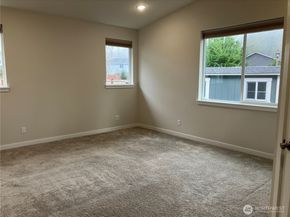 1784 Ashby Avenue NW, Poulsbo WA 98370