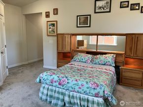 1784 Ashby Avenue NW, Poulsbo WA 98370