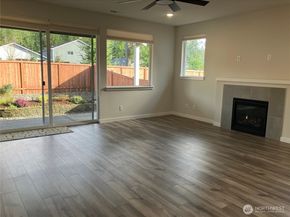 1784 Ashby Avenue NW, Poulsbo WA 98370