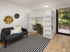 3840 E Mercer Way, Mercer Island WA 98040