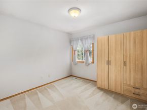 14426 19th Avenue W, Lynnwood WA 98087