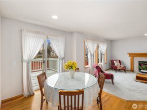 14426 19th Avenue W, Lynnwood WA 98087