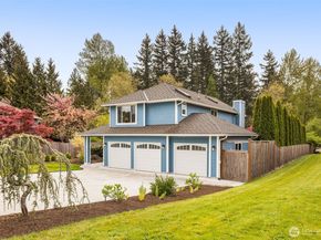 24325 SE 40th Place, Sammamish WA 98029