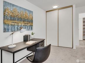 14132 74th Place NE 16D, Kirkland WA 98034