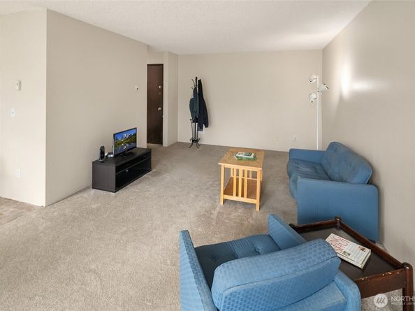 15156 65th Avenue S 1007, Tukwila WA 98188