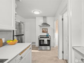 1115 Elizabeth Avenue, Bremerton WA 98337