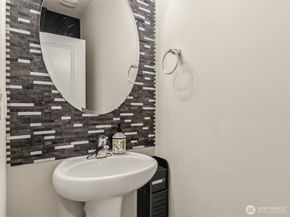 19326 37th Avenue SE C, Bothell WA 98012