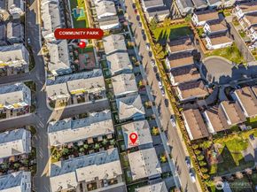 19326 37th Avenue SE C, Bothell WA 98012