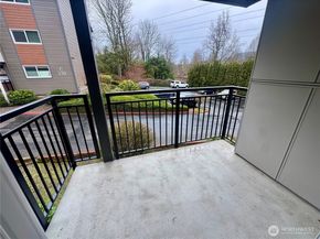 220 SW Clark Street B201, Issaquah WA 98027