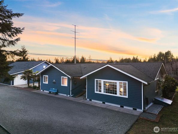 5540 SW Old Clifton Road, Port Orchard WA 98367