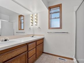 21622 120th Avenue SE, Kent WA 98031