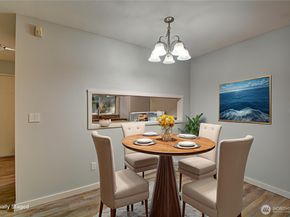 4807 180th Street SW E105, Lynnwood WA 98037