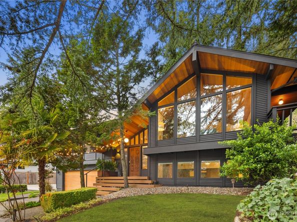 16700 SE 31st Street, Bellevue WA 98008