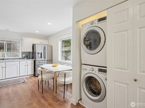 13435 Greenwood Avenue N E, Seattle WA 98133