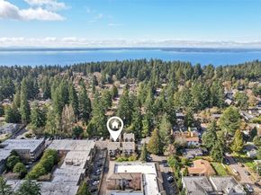 13435 Greenwood Avenue N E, Seattle WA 98133