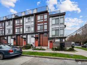 728 N 43rd Street, Seattle WA 98103