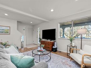 1721 McDougall Avenue, Everett WA 98201