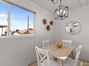 1721 McDougall Avenue, Everett WA 98201